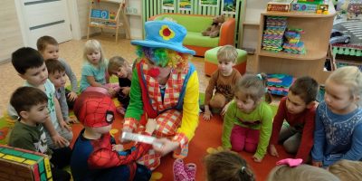 EDUKACINĖ VALANDĖLĖ-PRAMOGĖLĖ