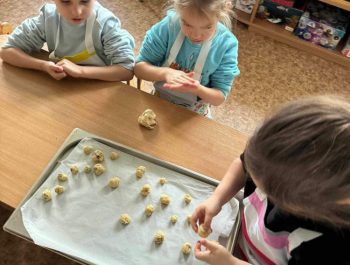 KŪČIUKŲ EDUKACIJA