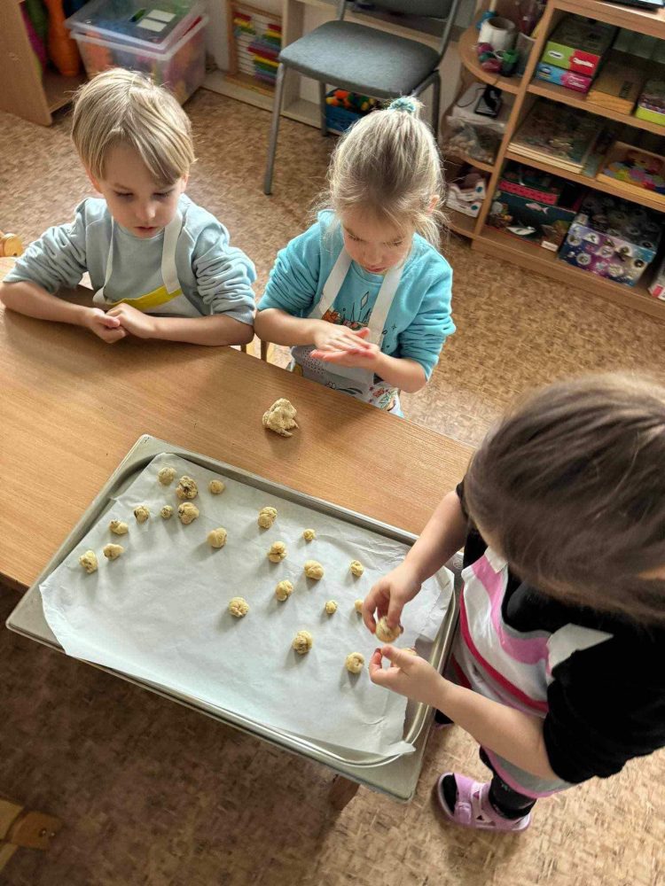 KŪČIUKŲ EDUKACIJA