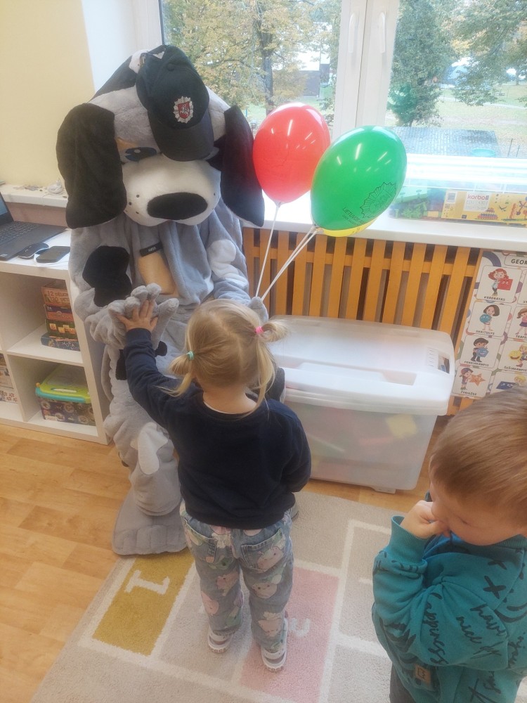 AMSIUS ir policija;)